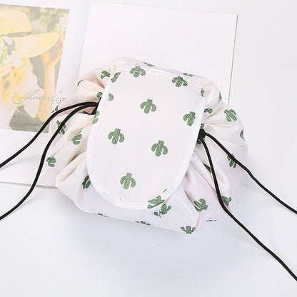 Women's drawstring cosmetic bag